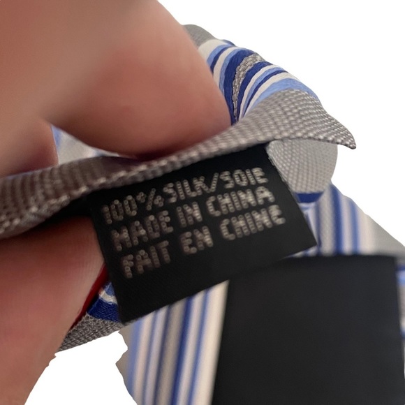 Authentic Balmain Silk Tie - Picture 5 of 6